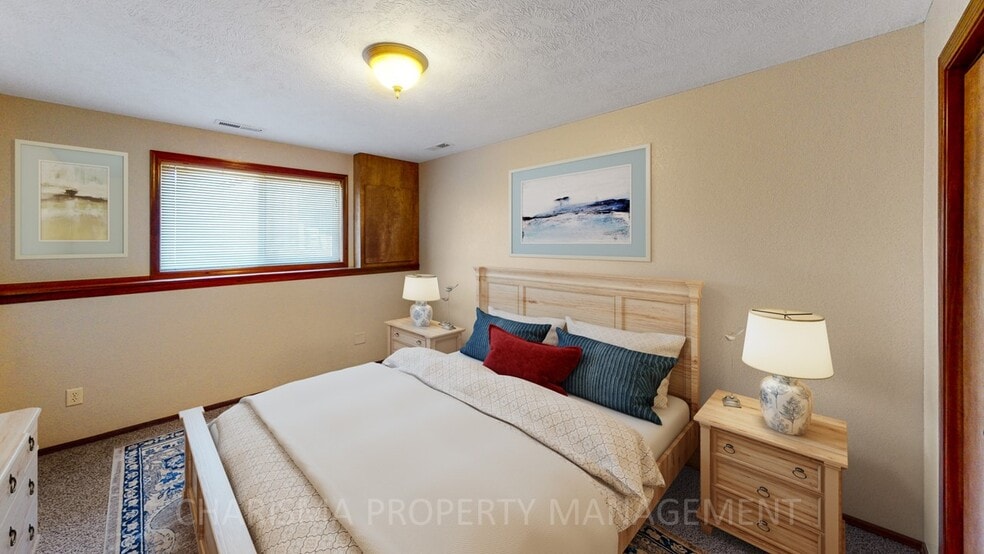 Building Photo - 6606 E 45th St