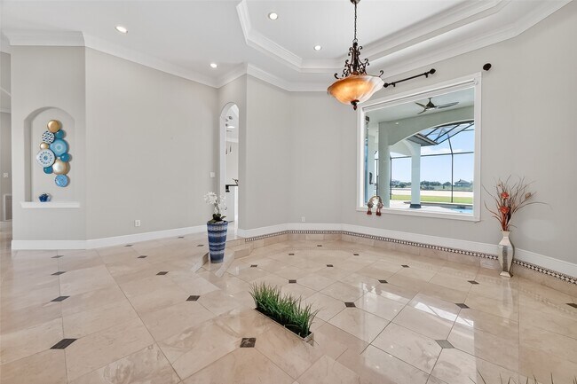 Building Photo - 5942 Sagamore Bay Ln