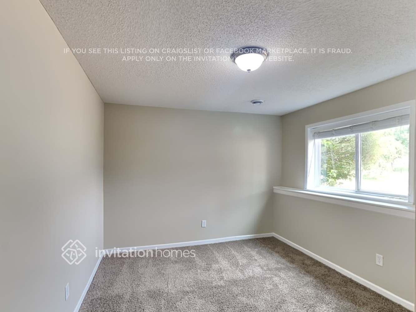 Building Photo - 12721 Kiska St NE