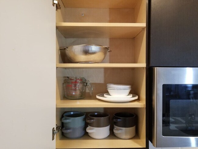 Building Photo - 248 Market St