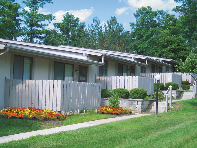 Building Photo - Mulberry Apts