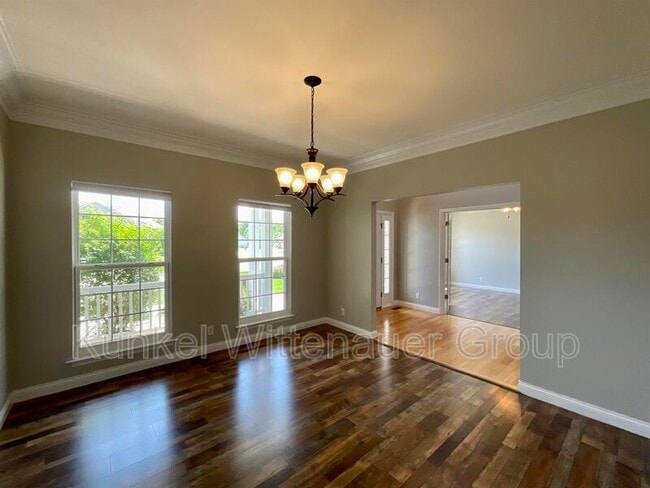 Building Photo - 3014 Roan Hill Dr