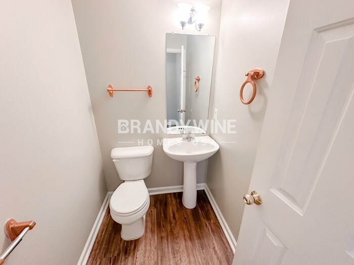 Building Photo - 7250 Oakley Ct