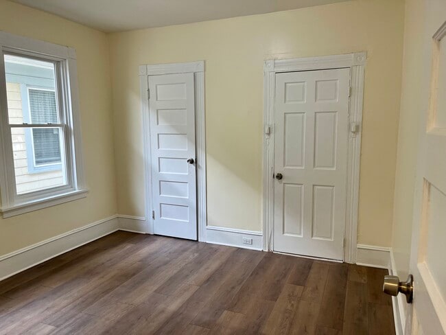 Building Photo - 2449 North Ave