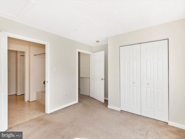 Building Photo - 501 Patton Cir