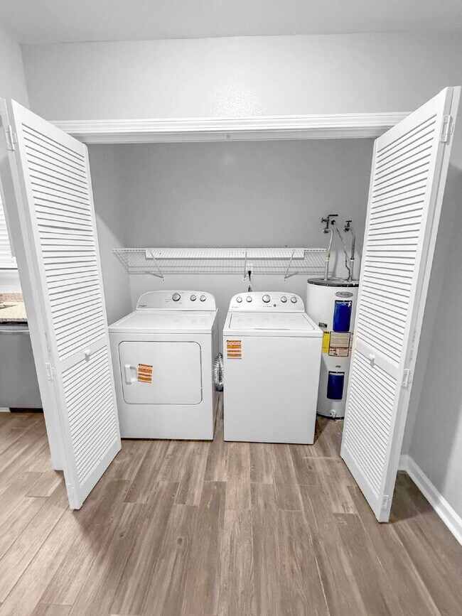 Building Photo - Luxury Fully Renovated 2-Bedroom with Brand-New Finishes – Minutes from Cordova Mall and NAS Pens...