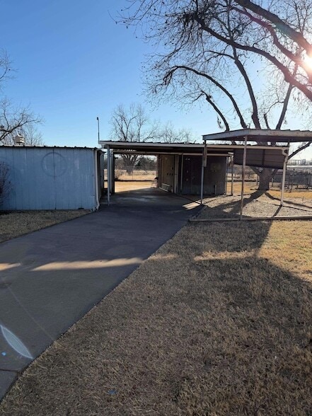 Building Photo - 1019 Harris Ln