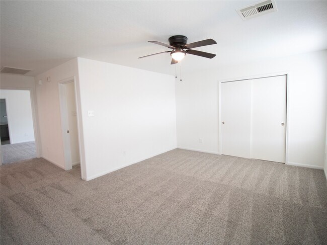 Building Photo - 2314 Zephyr Ln