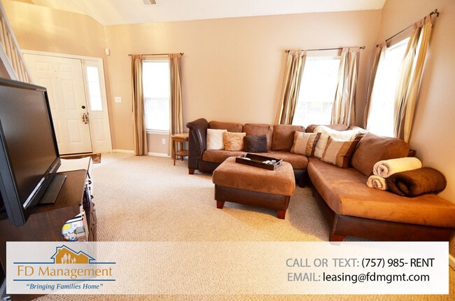 Building Photo - 3 Bedroom in York School District Availabl...