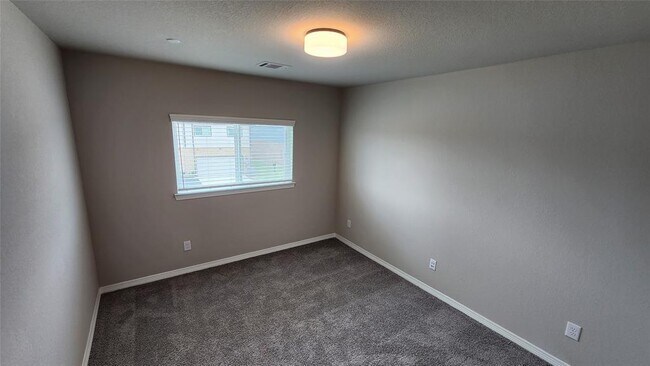 Building Photo - 8009 Scanlan Trl