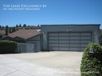 Building Photo - 341 Clifton Ave