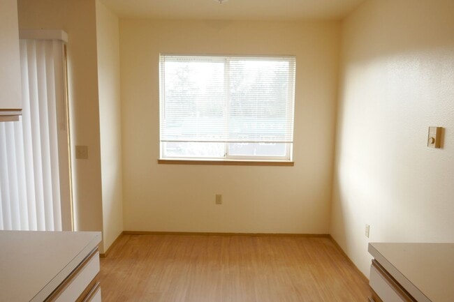 Building Photo - 510 Jetty St