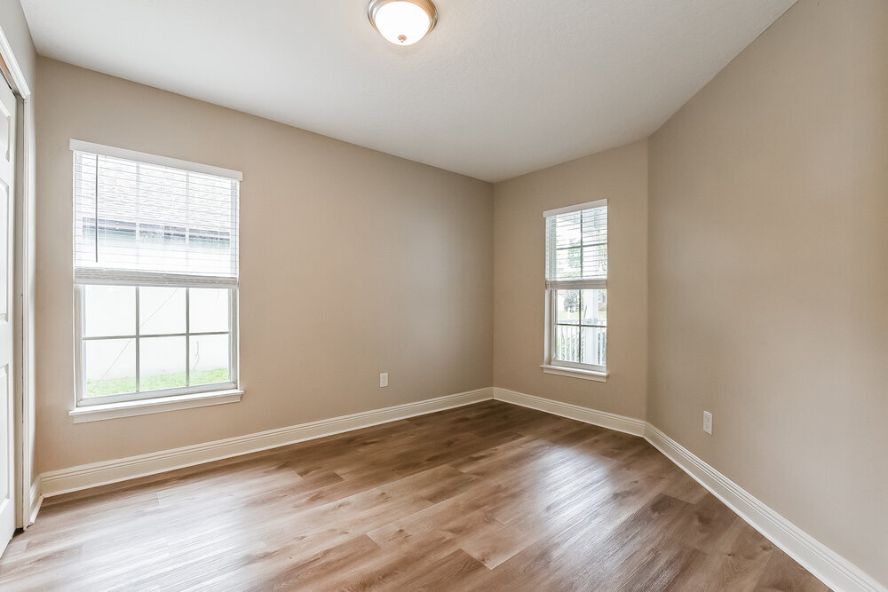 Building Photo - 2432 Princeton Ave