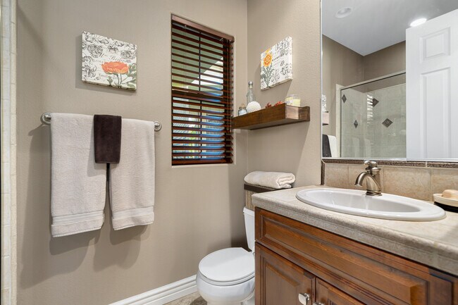 Building Photo - 48532 Bighorn Dr