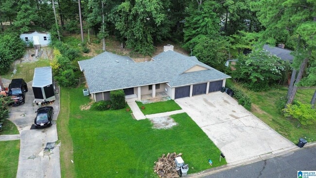 Building Photo - 3222 Tyrol Ln