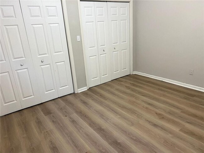 Building Photo - 2961 Hawk Ct SE