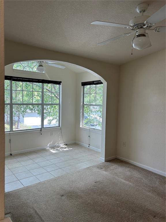 Building Photo - 11901 Sandy Knoll Ct