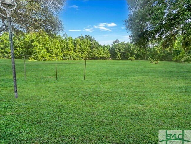 Building Photo - 845 Goshen Rd