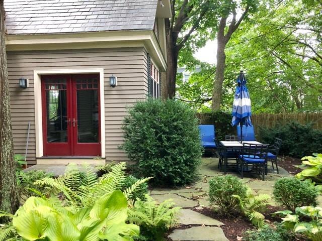 Building Photo - 448 Gibbs Ave