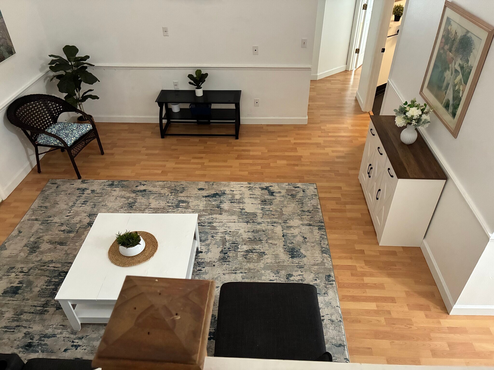 Building Photo - 7447 Hawkins Rd