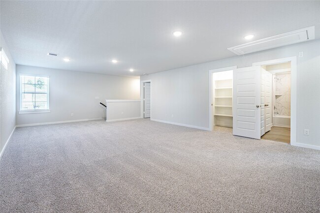 Building Photo - 8595 Blueberry Ash St