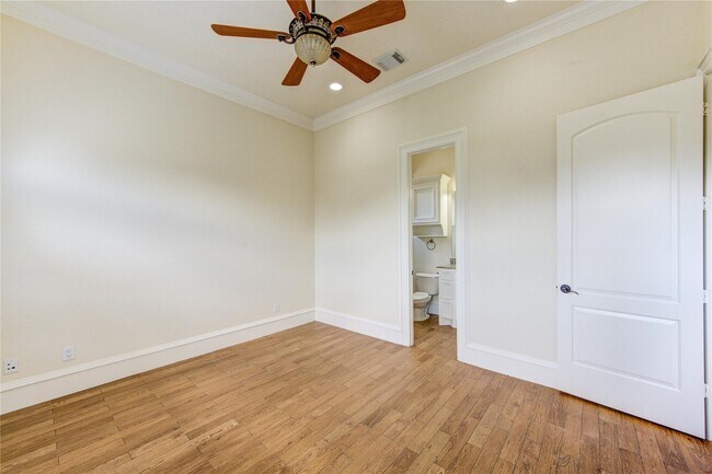 Building Photo - 4011 Westerdale Dr