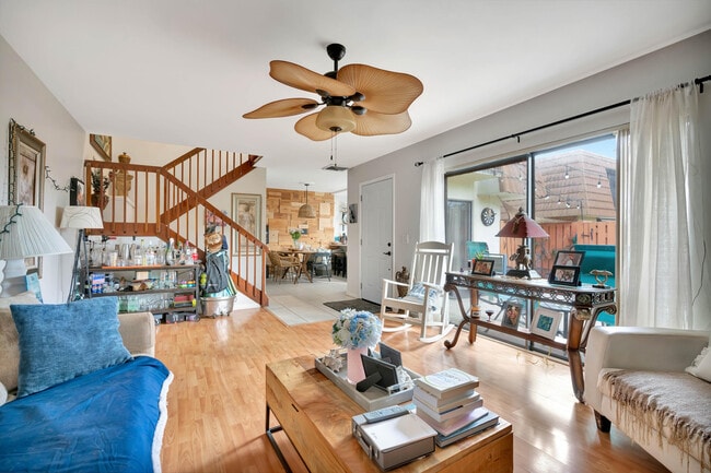 Building Photo - 148 Heritage Way