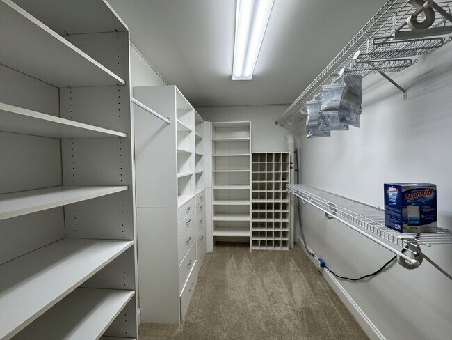 Building Photo - 128 Bokoshe Cir