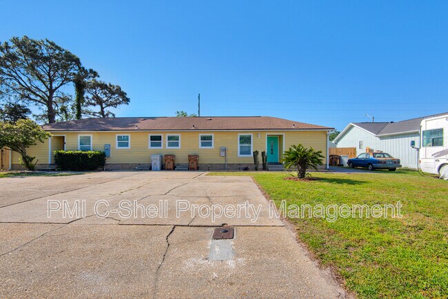 Building Photo - 3531 Southwind Dr