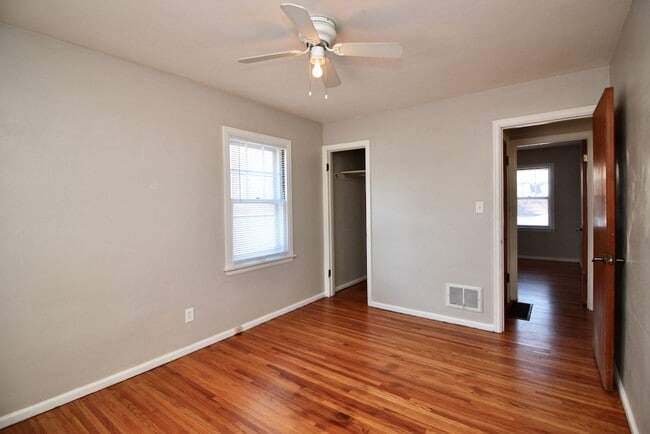 Building Photo - 3 bedroom house for rent