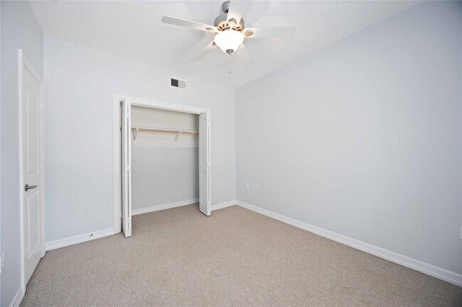 Building Photo - 3501 Chenevert St