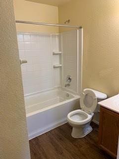 Building Photo - 2712 Redwood St