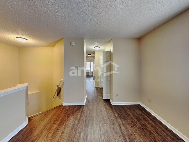 Building Photo - 5969 Claymont Blvd