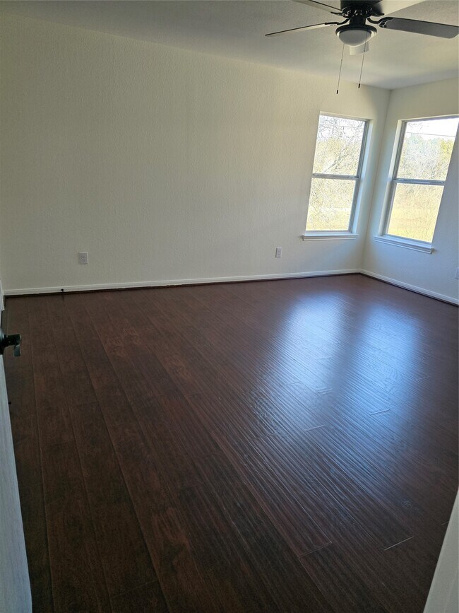 Building Photo - 3506 Lanesborough Dr