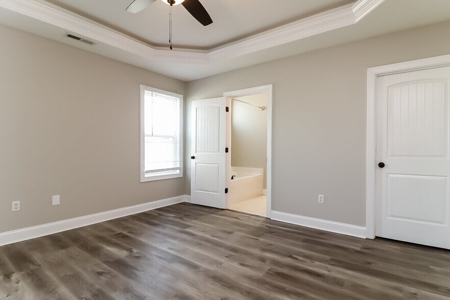 Building Photo - 152 Colson Dr