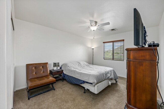 Building Photo - San Marcos