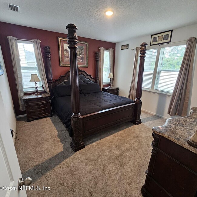 Building Photo - 883 Cedar Slough Dr