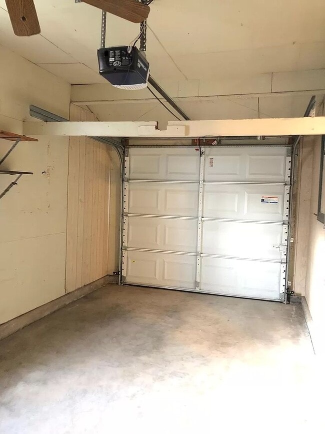 Building Photo - 4212 Morrow Ave