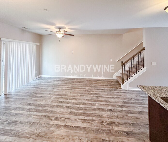 Building Photo - 1916 Old Dogwood