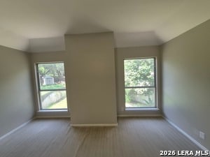 Building Photo - 712 Moss Wood