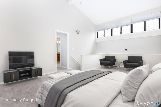 Building Photo - 25 Stanley St