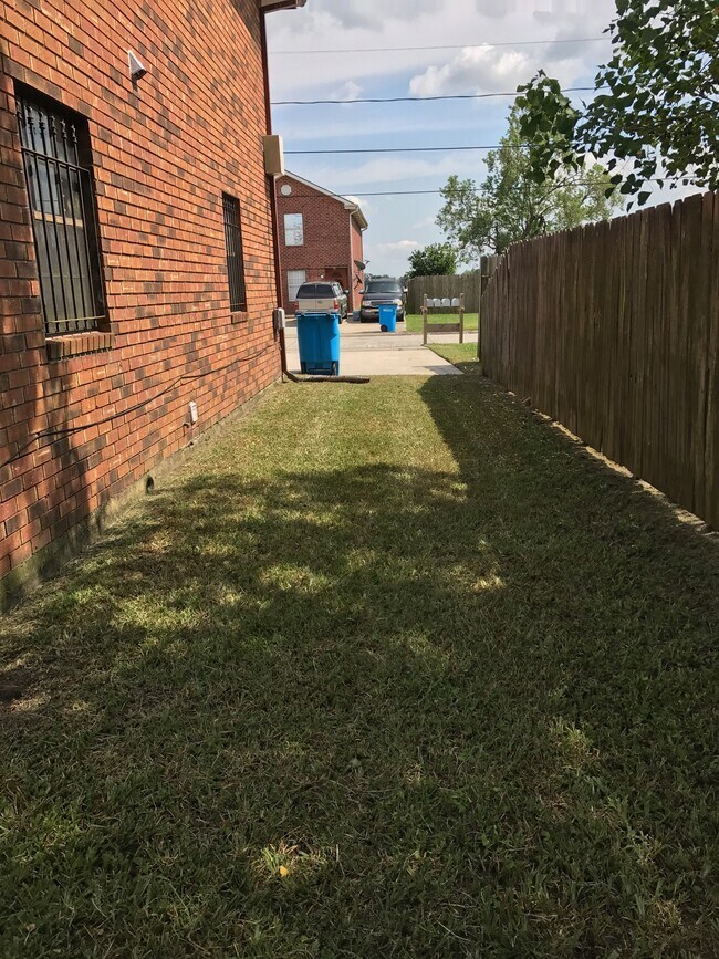 2504 Meraux Lane 2504 Meraux Lane Violet LA 70092 Apartment Finder