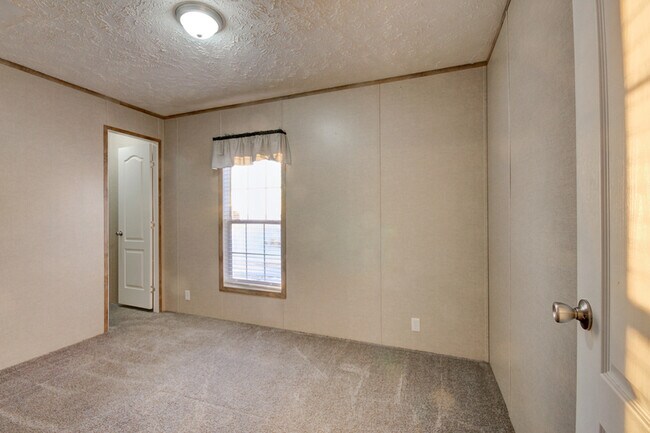 Building Photo - 269 Seays Rd