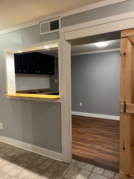 Building Photo - Cedar Bluff basement ranch!