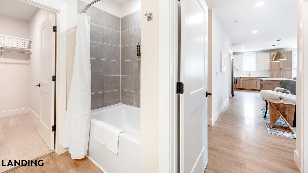 Building Photo - 19020 Potts Pk Ln