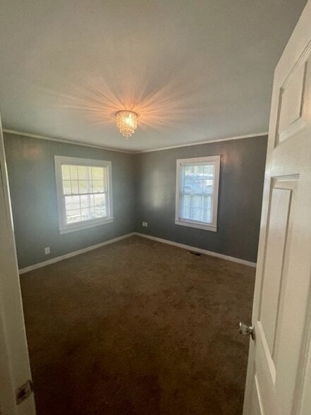 Building Photo - 112 Polk St