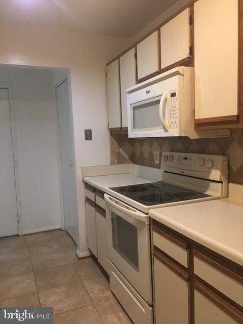 Building Photo - 7804 Guildberry Ct