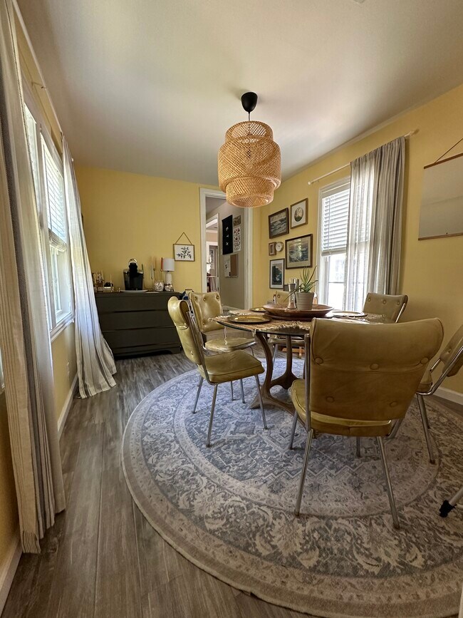 Building Photo - 849 N Third St