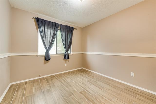 Building Photo - 5034 Hearthcrest Dr