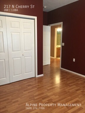 Building Photo - 2 Bedroom Twinhome For Rent in Lennox, SD!!